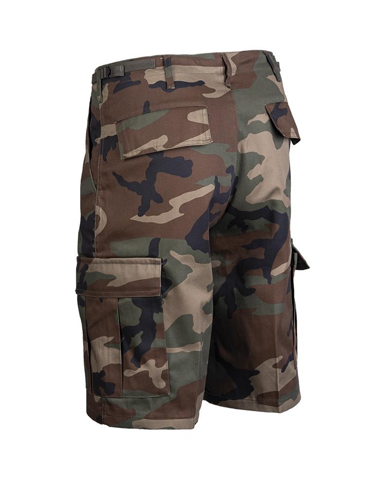 Bermudashorts im Militärstil der Marke Mil-Tec im Woodland-Camouflage-Look, Cargo-Shorts BDU Army