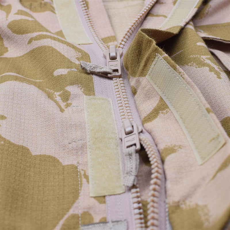 Original britische Militär-Kitteljacke, flammhemmend, winddicht, Parka mit Kapuze, NEU