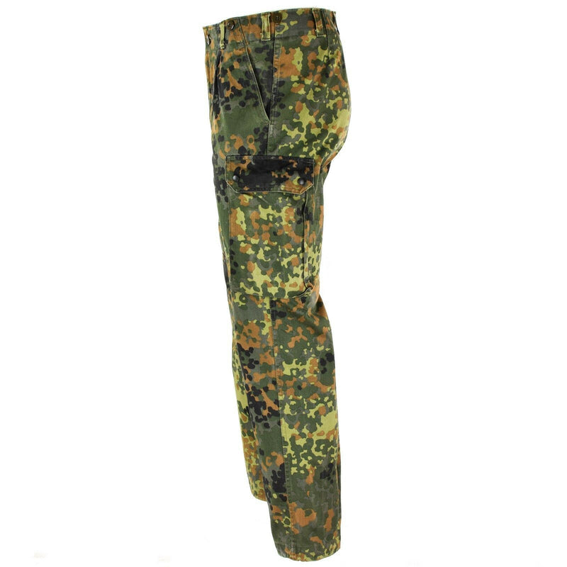 Originale Flecktarnhose der Bundeswehr für Damen, Feldhose für den Einsatz