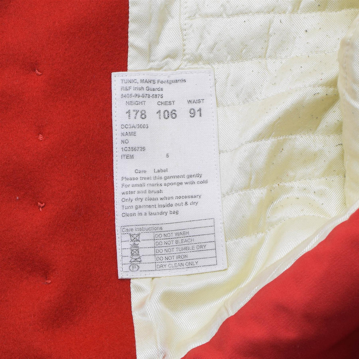 Echte britische Armeejacke, Uniform, Tunika, rotes Kleid, scharlachrote Gardekavallerie