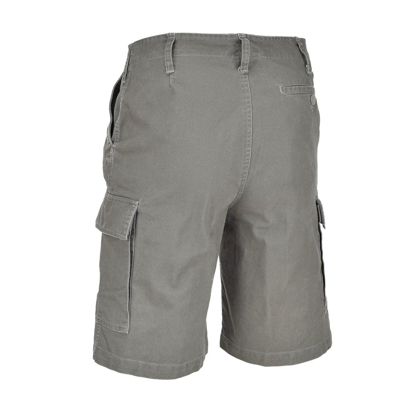 Olivgrüne, vorgewaschene Bermuda-Shorts aus Moleskin der Marke Mil-Tec im Stil der Bundeswehr