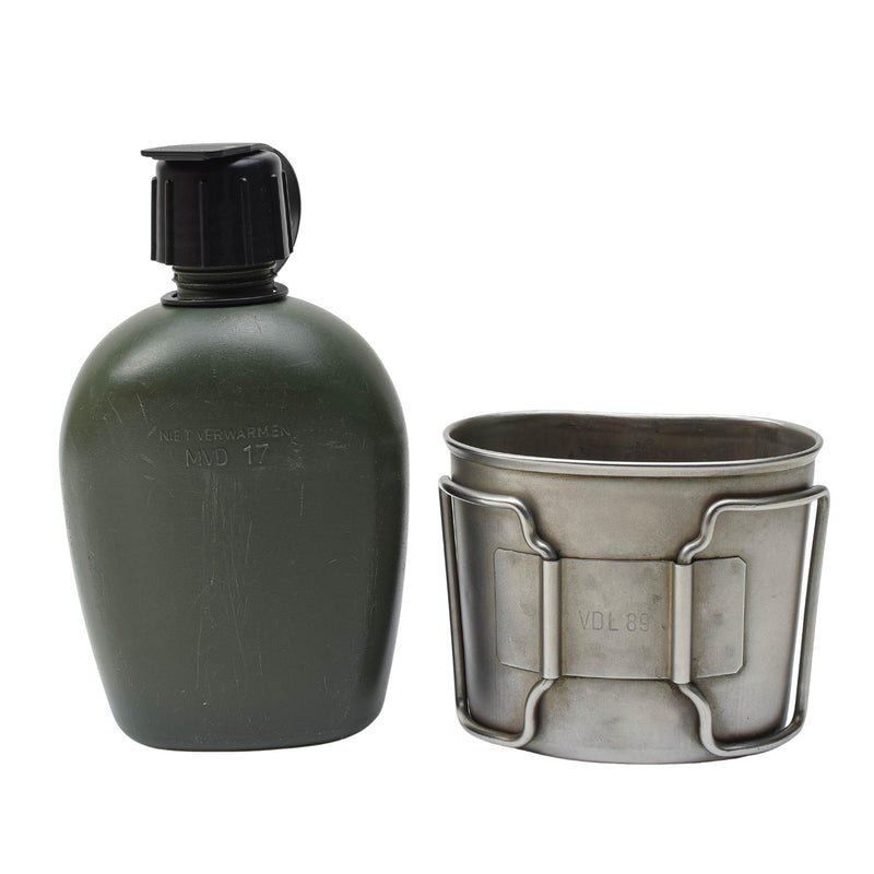 Original Feldflasche der niederländischen Armee mit Beutel und Edelstahlbecher, Deckelkappe, Alice Clips