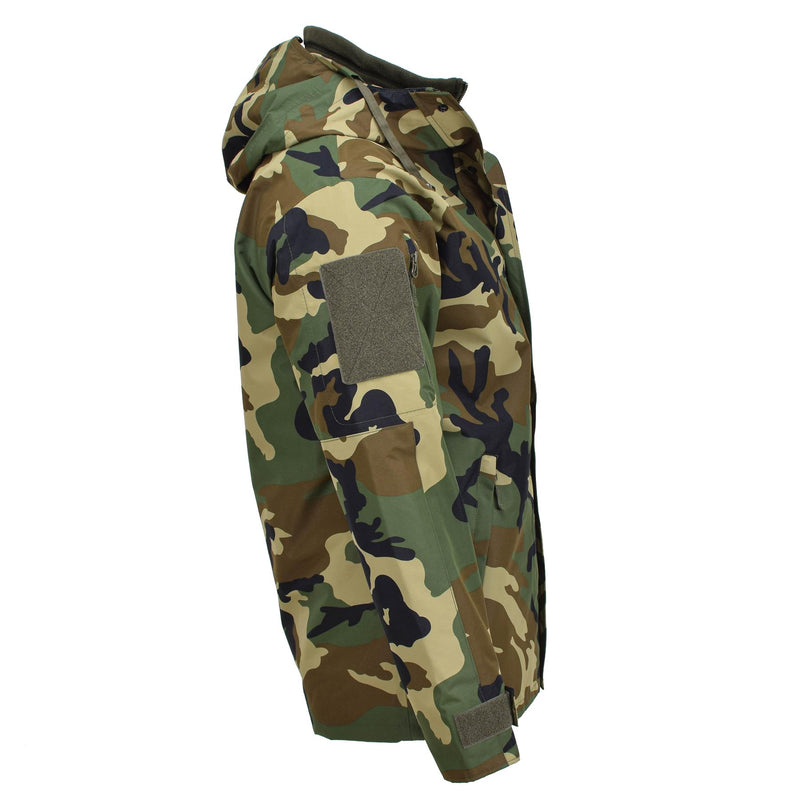 MIL-TEC Militärstil GEN II gefütterte Winterjacke Woodland Camo Softshell Parka