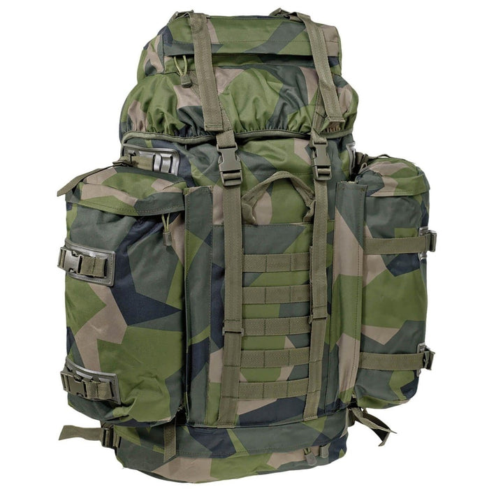 A.Blochl großer 80-Liter-M90-Camouflage-Wanderrucksack mit gepolsterten Trägern, D-Ringen, Molle-Schlaufen und mehreren Staufächern.