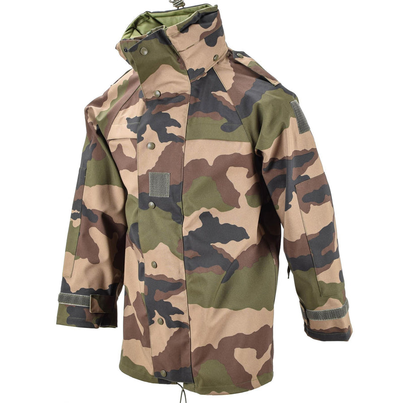 Original französische Militär-Regenjacke aus Trilaminat, Feldregenmantel CCE NEU