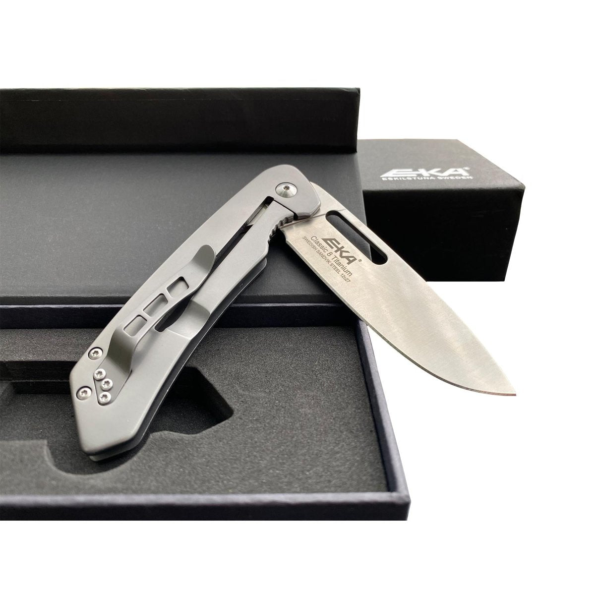 EKA Brand Swedish Classic 8 Taschenmesser, Titangriff, 57 HRC rostfreie Klinge