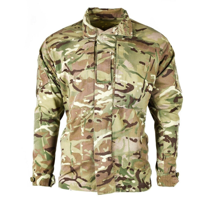 Echte MTP-Kampffeldjacke der britischen Armee mit Multicam-Tarnung und verstellbaren Bündchen für den Einsatz im Freien