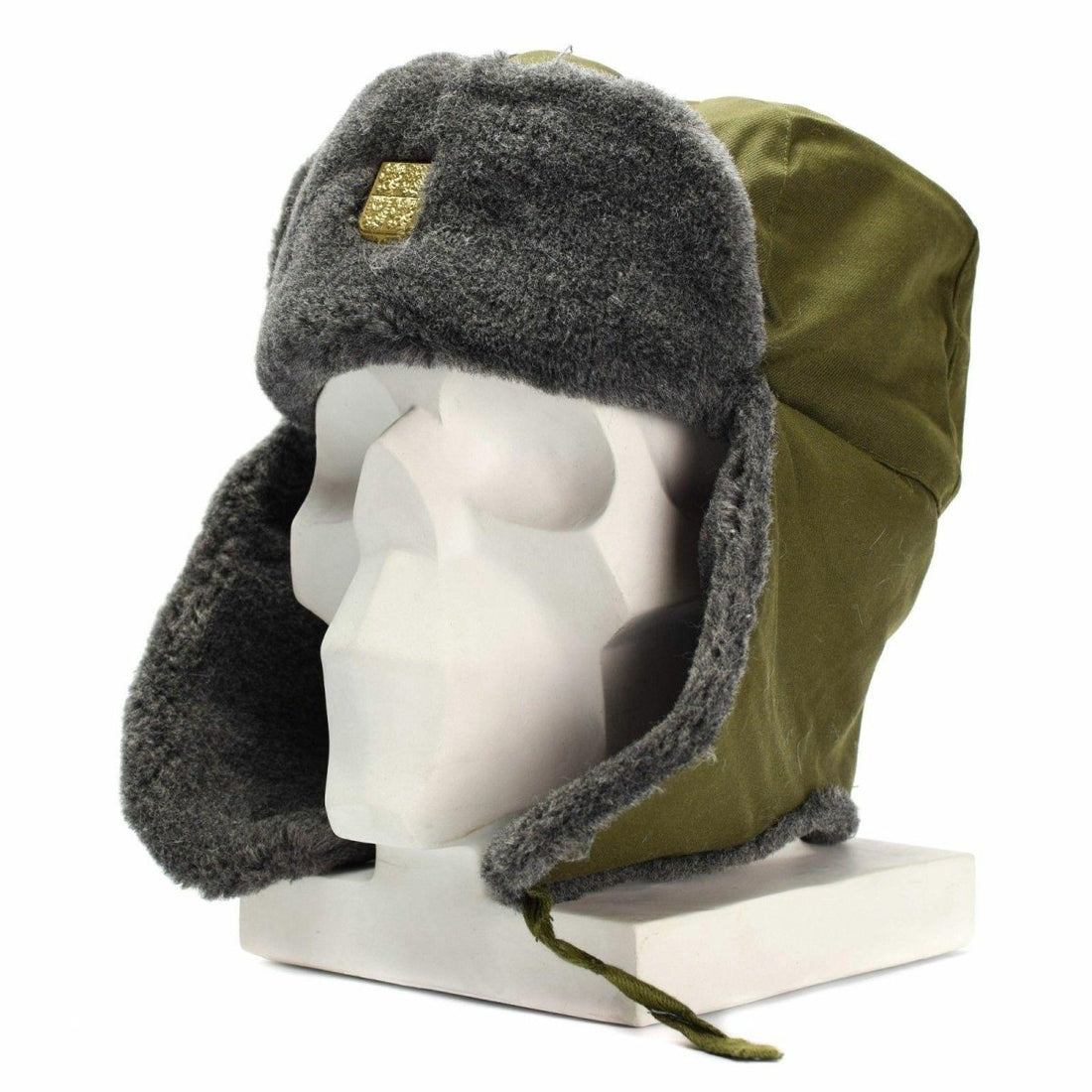 Echte tschechische Armeemütze, Militär-Wintermütze, Uschanka, grau-oliv, mit Abzeichen, NEU