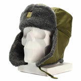 Echte tschechische Armeemütze, Militär-Wintermütze, Uschanka, grau-oliv, mit Abzeichen, NEU