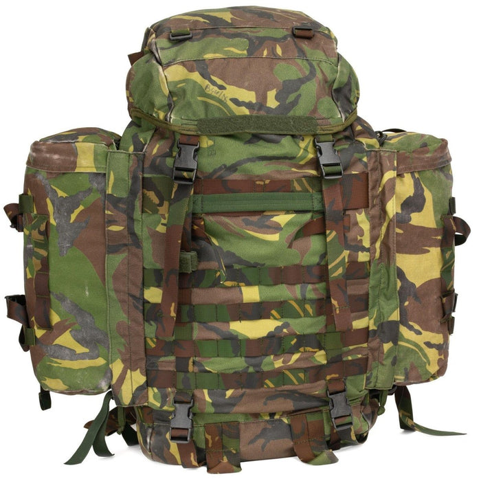 Originaler DPM-Waldkampfrucksack der niederländischen Armee mit 60 l Fassungsvermögen und abnehmbaren 20 l-Seitentaschen