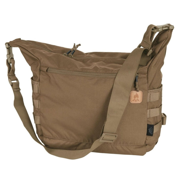 Hellbraune Helikon-Tex Bushcraft Satchel-Umhängetasche mit MOLLE-Einsätzen, verstellbarem Riemen und mehreren Reißverschlusstaschen für den Außenbereich