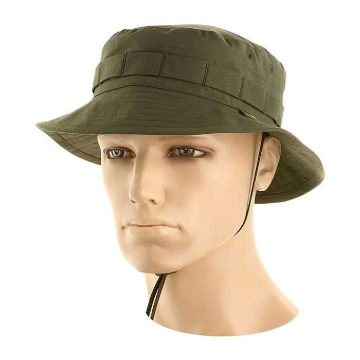 M-TAC Olivgrüner Boonie-Hut im Militärstil mit verstellbarem Kinnriemen und Tarnschlaufen für den taktischen Einsatz im Freien.