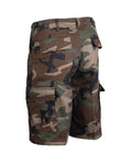 Bermudashorts im Militärstil der Marke Mil-Tec im Woodland-Camouflage-Look, Cargo-Shorts BDU Army