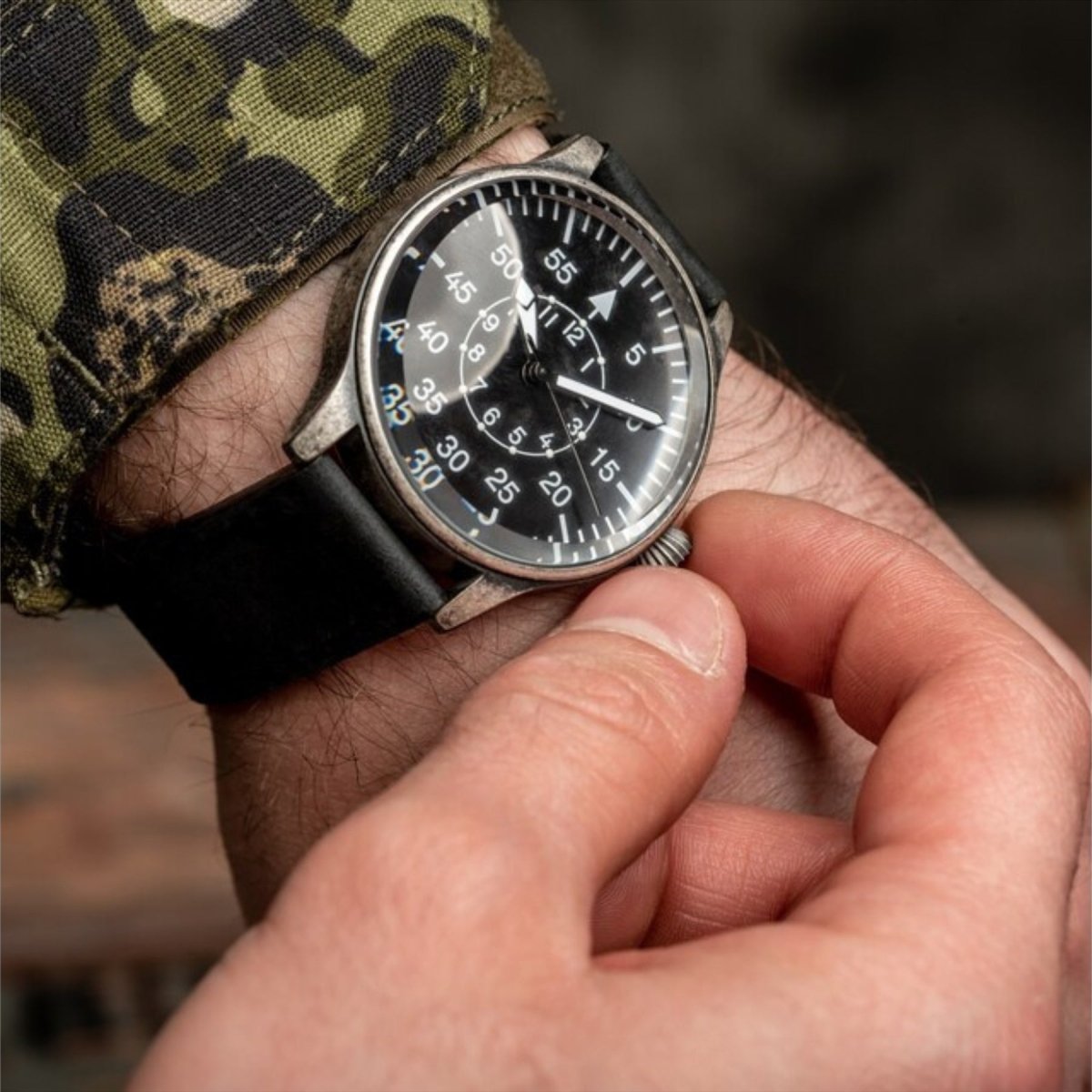 MIL-TEC Retro Fliegeruhr Quarzwerk Naturlederarmband schwarz