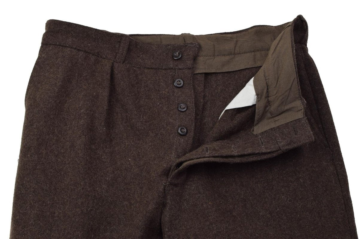 Originale Wolluniformhose der bulgarischen Armee, unbenutzt, Überschuss, dunkelbraun