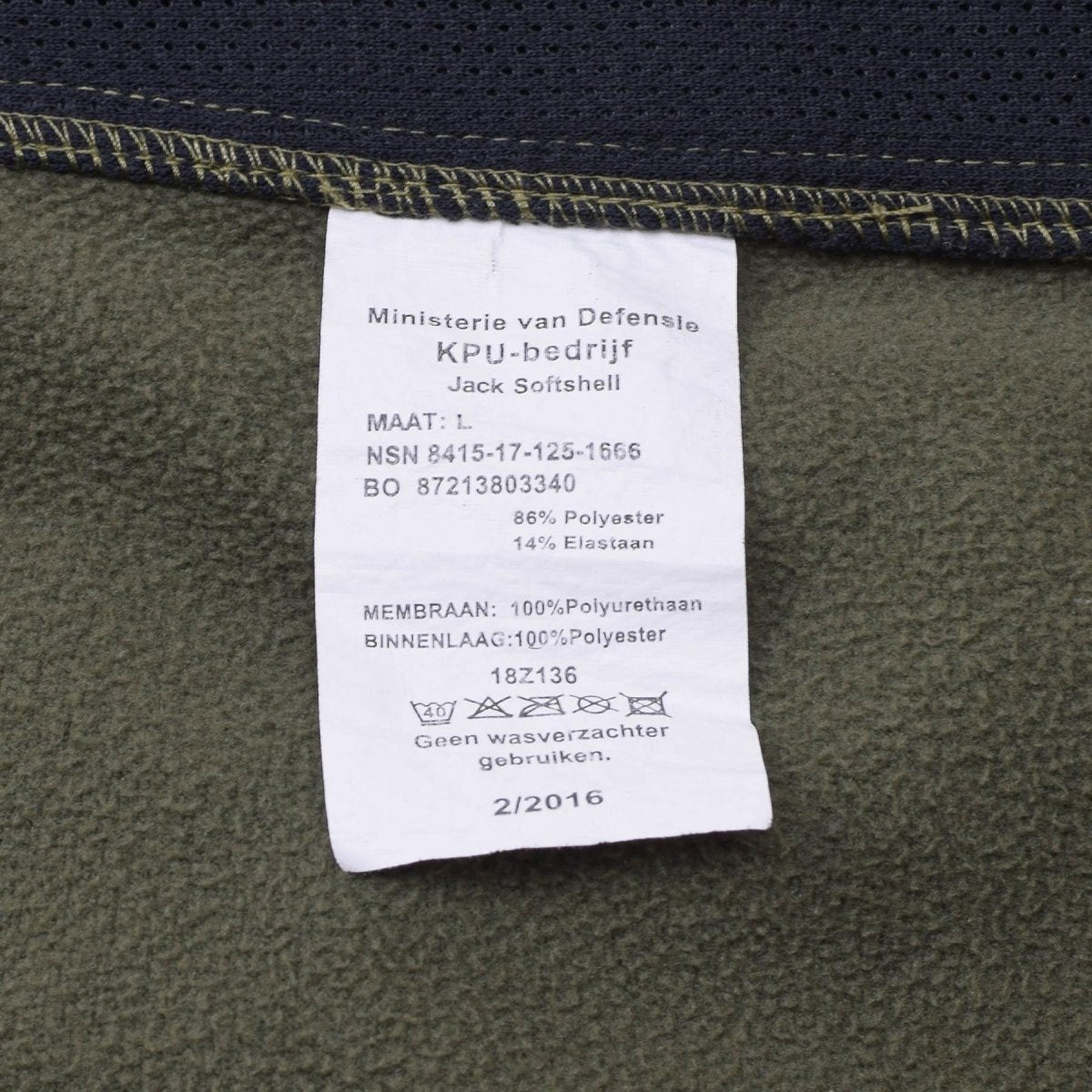 Original holländische Militär Softshelljacke mit Reißverschlusstaschen und belüfteten Achseln, oliv