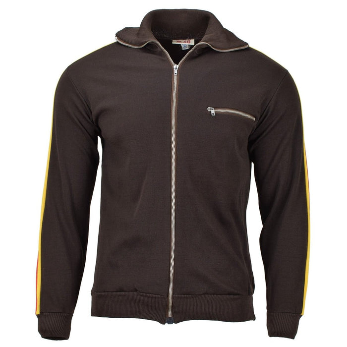 Braune Original NVA-Sportjacke der Bundeswehr mit durchgehendem Reißverschluss, gestreiften Ärmeln und elastischen Bündchen und Taille.