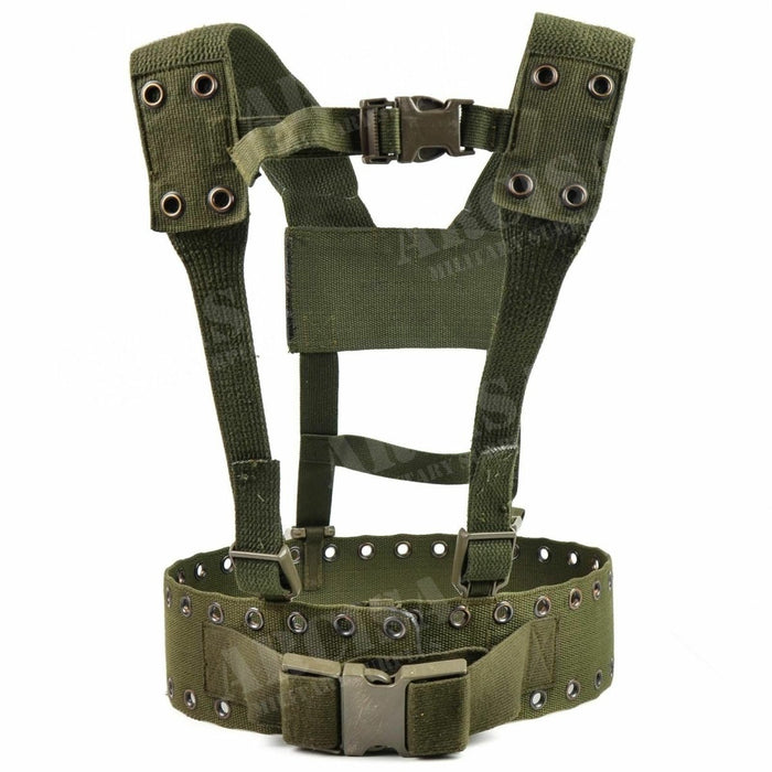 Originales Webbing-Rig-System der Bundeswehr, zweiteiliger taktischer Y-Gurtgurt aus olivgrünem Canvas mit Metallösen und verstellbaren Trägern