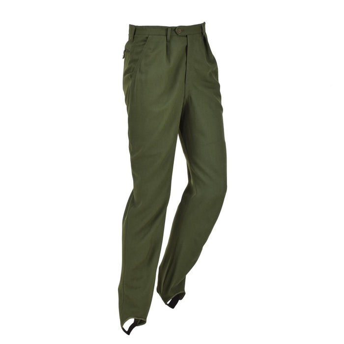 Original schwedische formelle Hose in Militärgrün mit plissierter Vorderseite und Steigbügeldesign für Haltbarkeit und Stil.