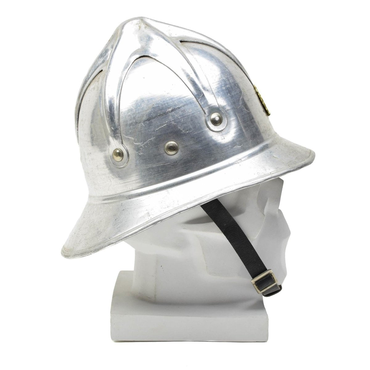 Original Jugoslawien Militär grau Aluminium Feuerwehrhelm rot Startabzeichen Armee