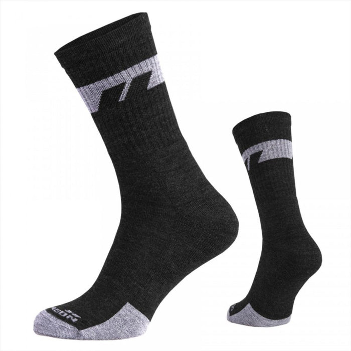PENTAGON Alpine Mittelhohe Socken aus Merinowolle, antibakterielles, anatomisches Design